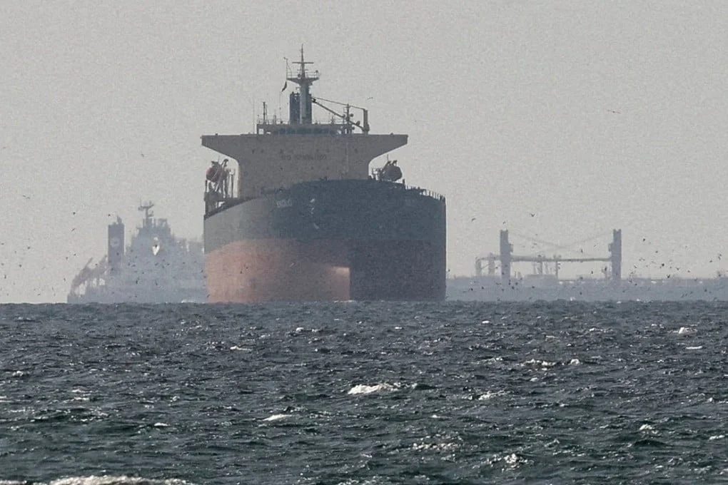 Global Markets Plunge Amid Escalating Hormuz Crisis