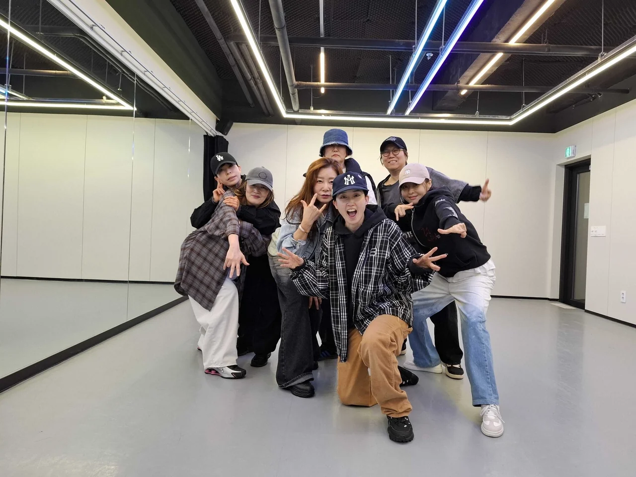 "Midlife hip-hop fans shatter age stereotypes."