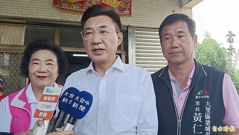 鄭麗文訪美宣傳台灣民主多元.