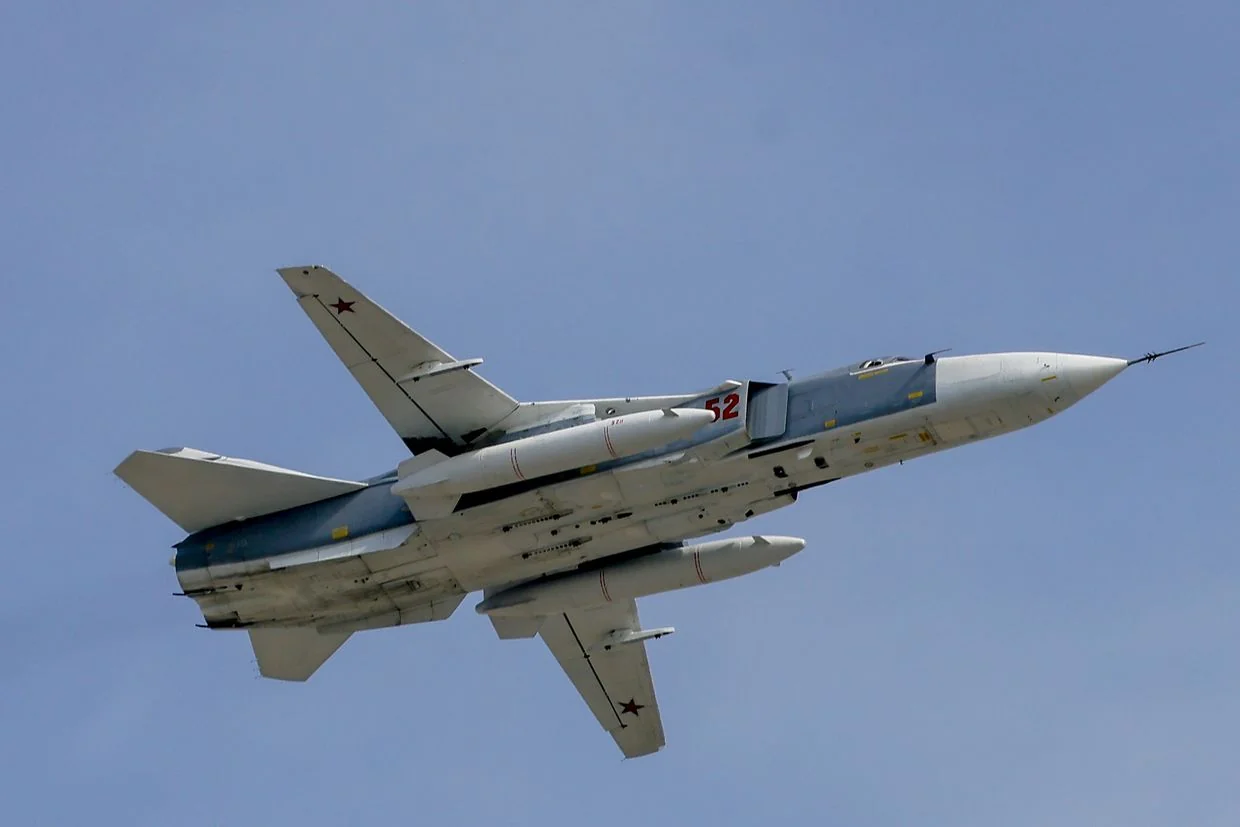 Polish jets scramble after Russian bomber.
